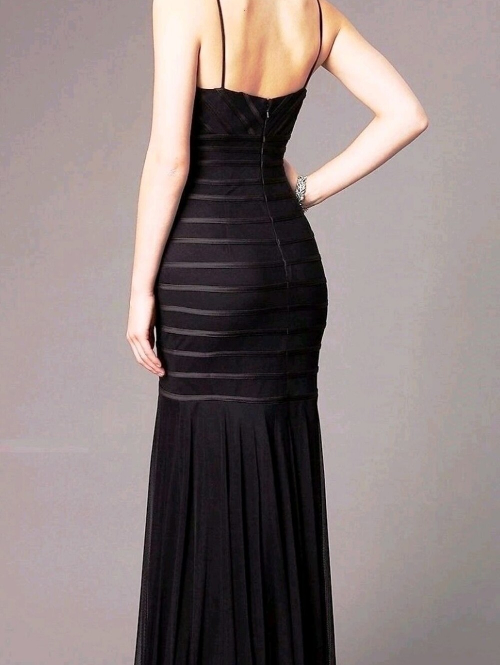 Betsy & Adam Sweetheart Mermaid Gown Formal Evening Event Maxi Bodycon Black 2